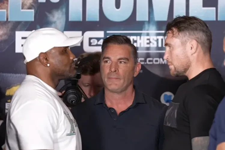 Darren Till és Yoel Romero alig akarta megszakítani a farkasszemnézést a BKFC sajtótájékoztatóján