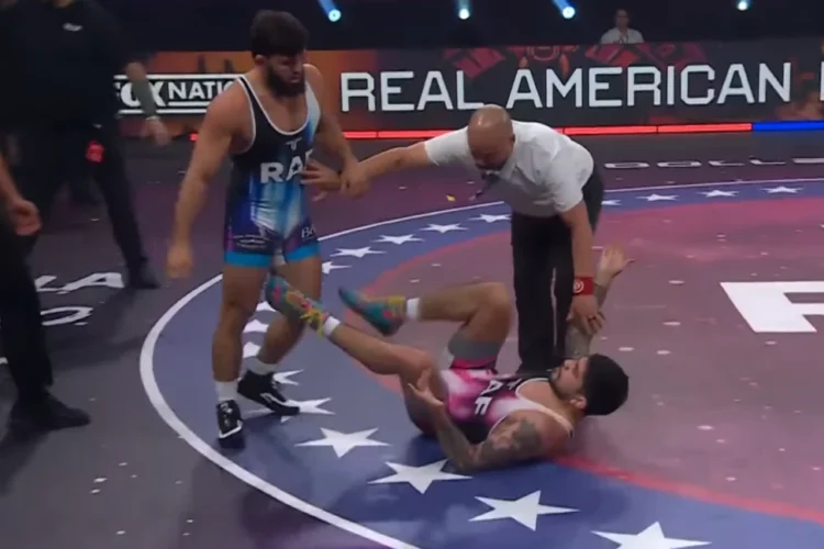 Arman Tsarukyan legyőzte Dillon Danist a RAF-ban, aztán rálépett!